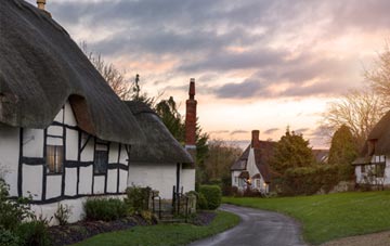 is North Hinksey Village thatch roofing popular